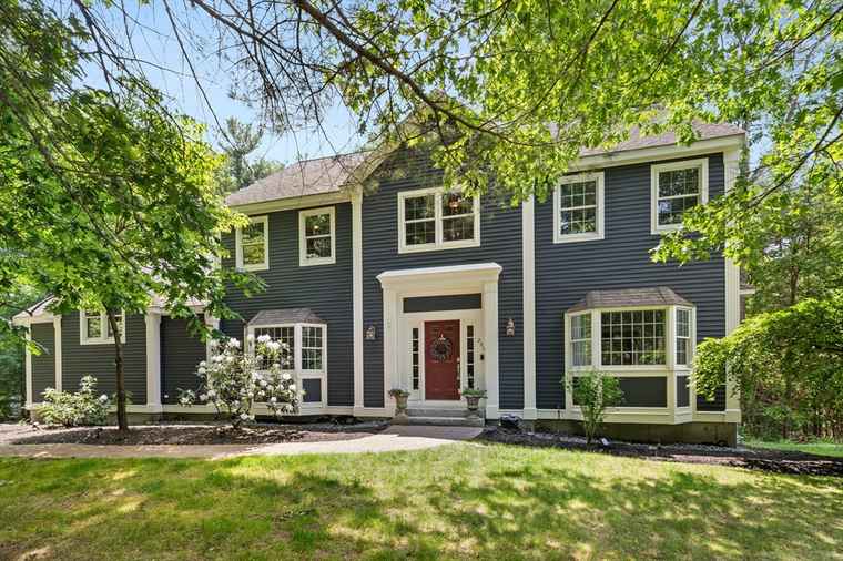 Photo of 285 Summer St North Andover, MA 01845
