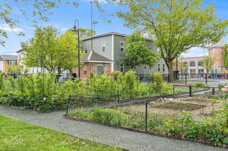 Photo of 7 Reeds Ct #1 Somerville, MA 02145