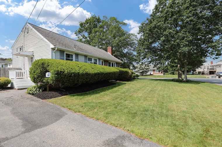 Photo of 68 Partridge Dr Brockton, MA 02301