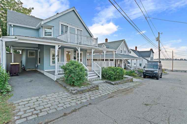 Photo of 60 Holbrook Rd Weymouth, MA 02191