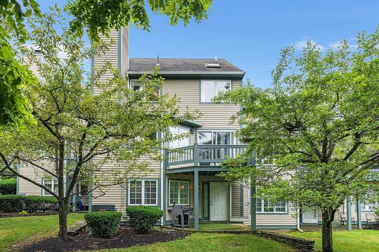Photo of 43 Lebeaux Dr #43 Shrewsbury, MA 01545