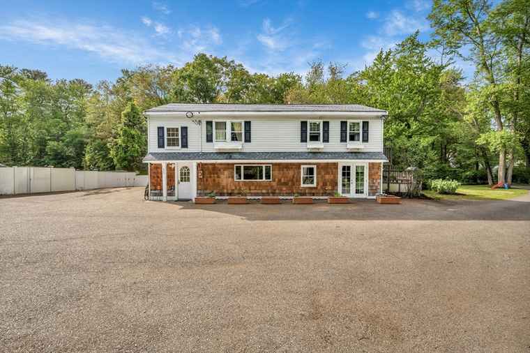Photo of 825 South St Tewksbury, MA 01876