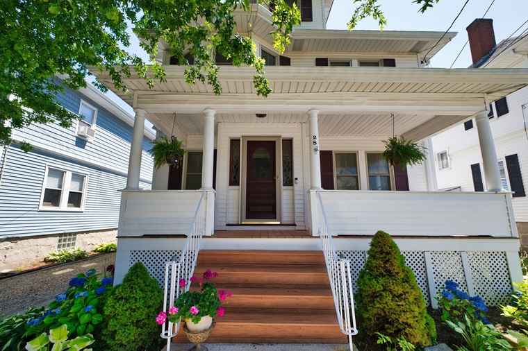 Photo of 28 Priscilla St New Bedford, MA 02740