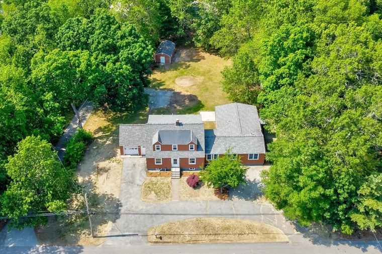 Photo of 235 Groton Rd Chelmsford, MA 01863