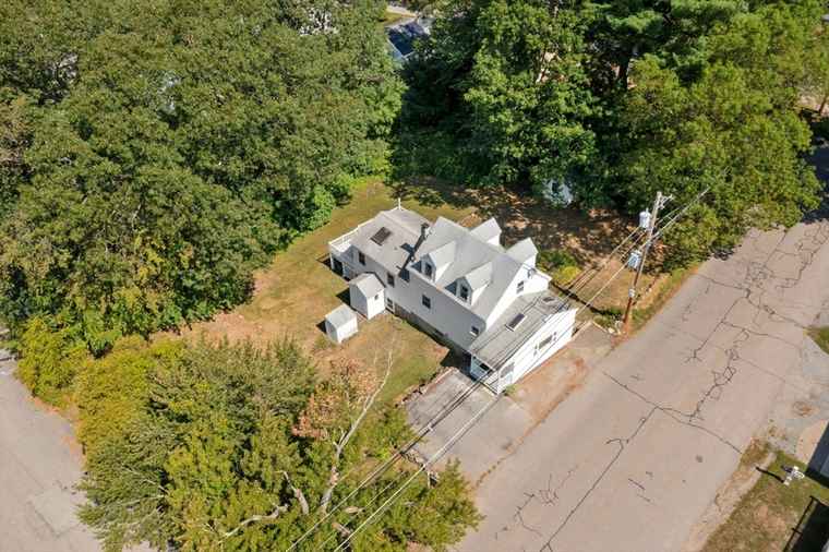 Photo of 42 Pinehurst Billerica, MA 01821