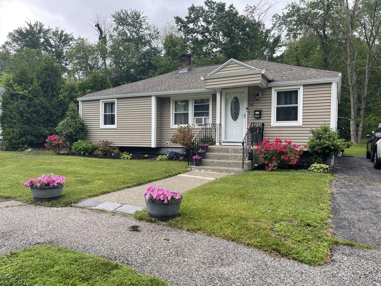 Photo of 41 Knowles Rd Worcester, MA 01602