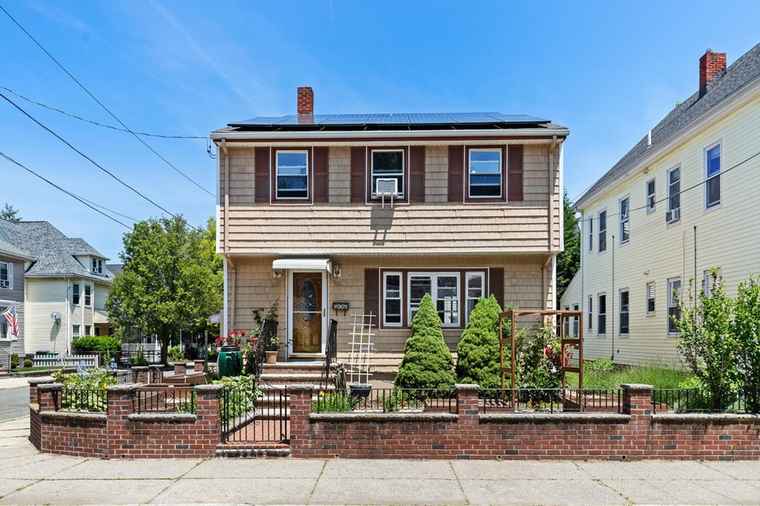 Photo of 87 Summer St Medford, MA 02155