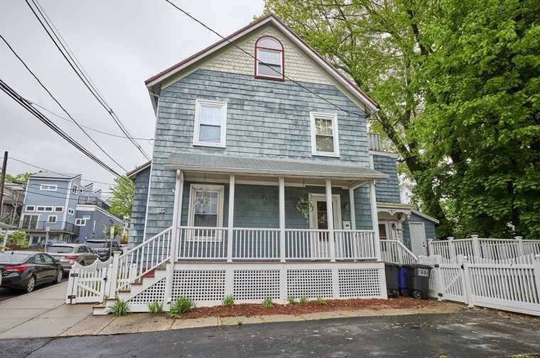 Photo of 85 Lowell St Somerville, MA 02143