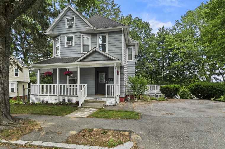 Photo of 38 Circuit Avenue East Worcester, MA 01603