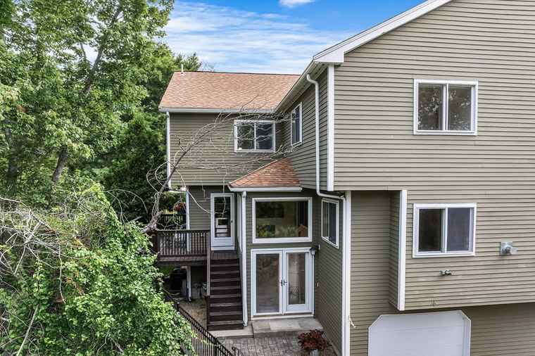Photo of 16 Admirals Ln #16 Salem, MA 01970