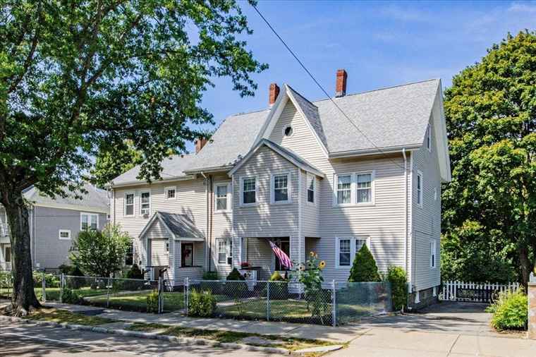 Photo of 715-719 Truman Hwy Boston, MA 02136
