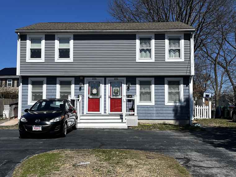 Photo of 137 Sparks St Lowell, MA 01854