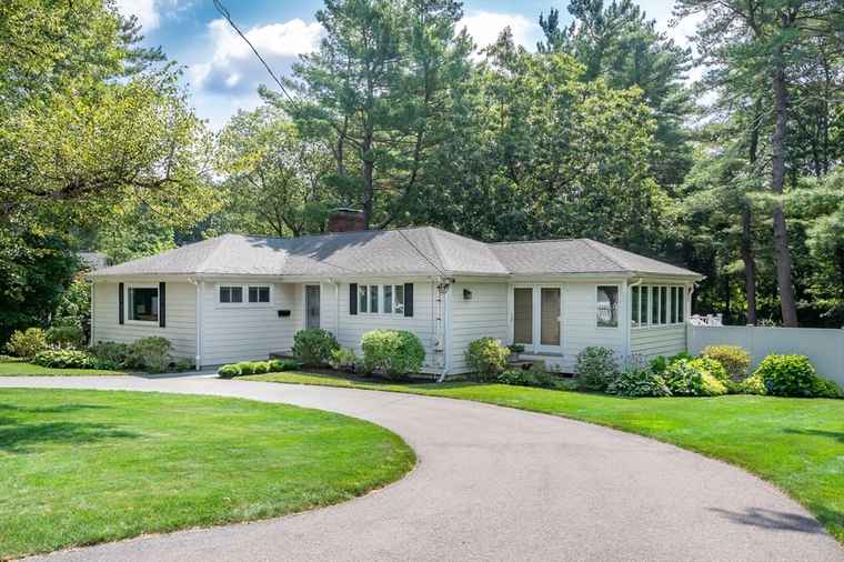 Photo of 6 Glenwood St Natick, MA 01760
