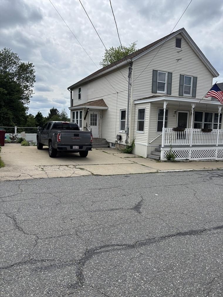 Photo of 20 Osgood Ave Lowell, MA 01850