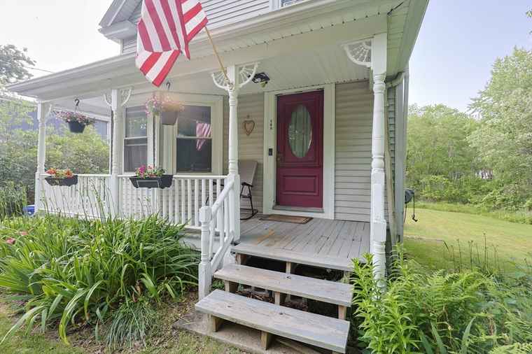 Photo of 148 Hackett Ave Attleboro, MA 02703