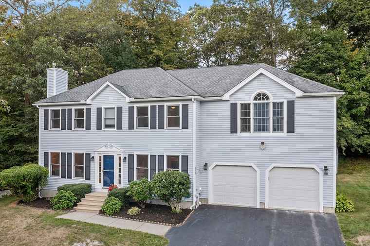 Photo of 3 Thistle Hill Dr Shrewsbury, MA 01545