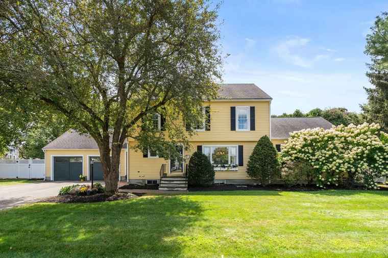 Photo of 11 E Evergreen Rd Natick, MA 01760