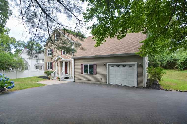 Photo of 55 Old County Way Canton, MA 02021
