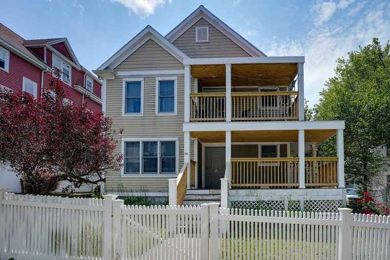 Photo of 103 Devon St Boston, MA 02121