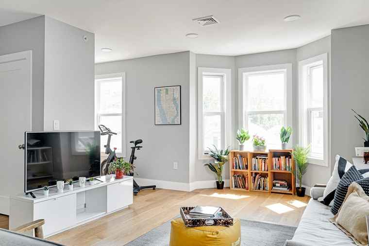Photo of 19 Plymouth St #3 Cambridge, MA 02141