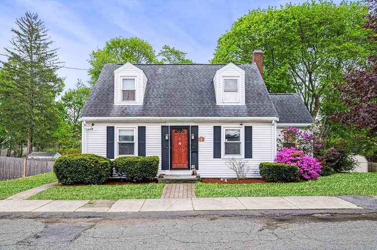 Photo of 7 Beaver St Beverly, MA 01915