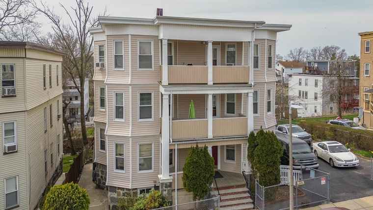 Photo of 20 Greenock St Boston, MA 02124