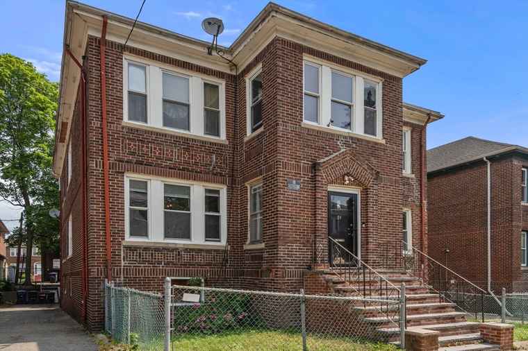 Photo of 51 Pasadena Rd Boston, MA 02121