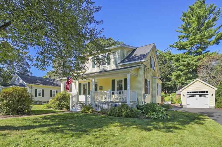 Photo of 36 Francis Ave Shrewsbury, MA 01545