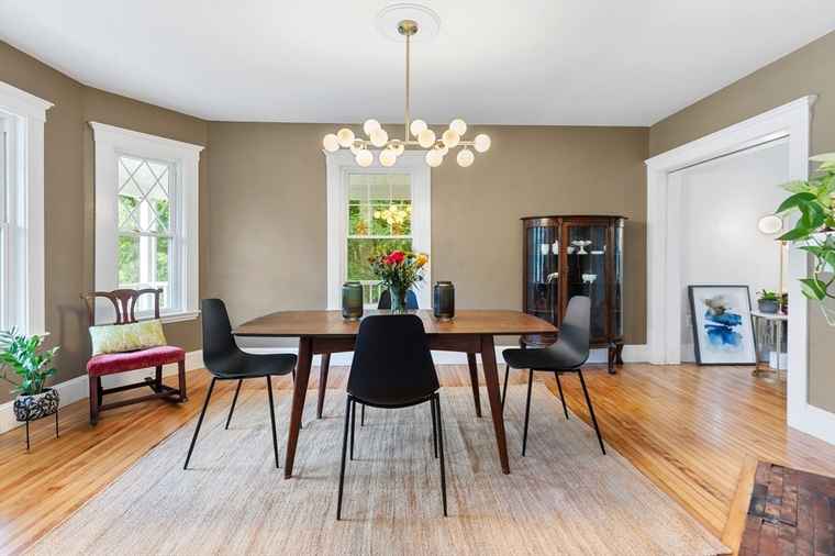 Photo of 110 Essex St Beverly, MA 01915