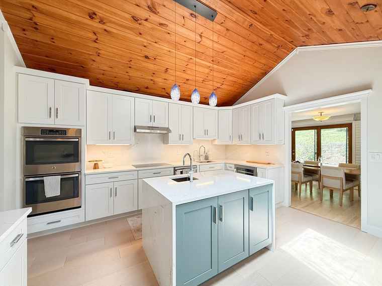 Photo of 10 Winch Way Natick, MA 01760