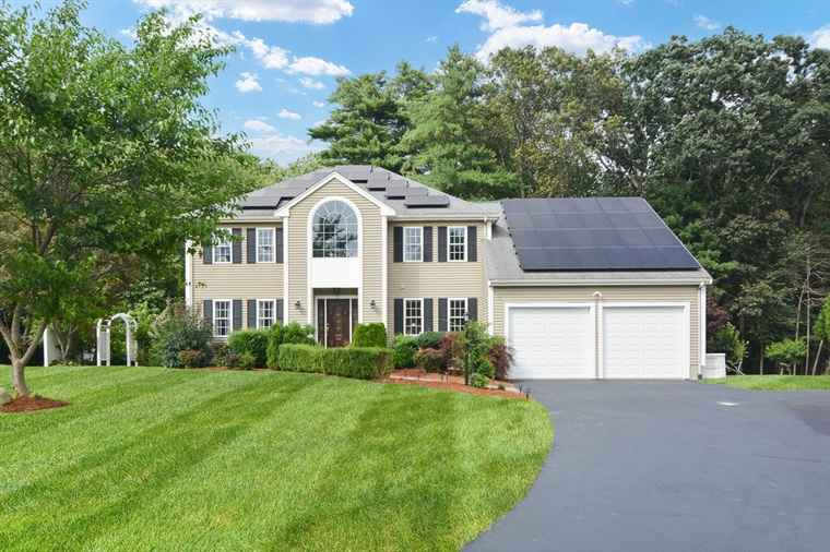 Photo of 33 Kristina Way Attleboro, MA 02703