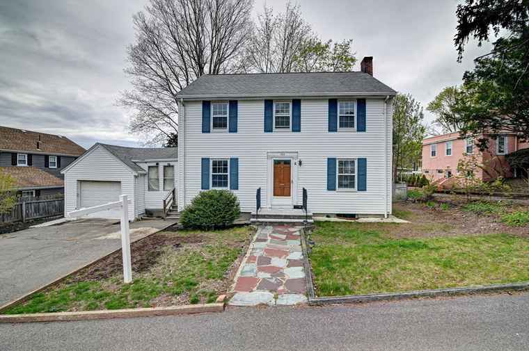 Photo of 338 Highland Ave Quincy, MA 02170