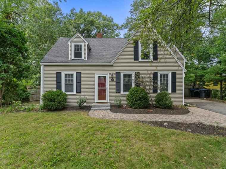 Photo of 39 Evergreen Rd Natick, MA 01760