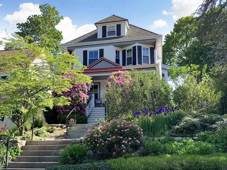 Photo of 160 Beech St Boston, MA 02131