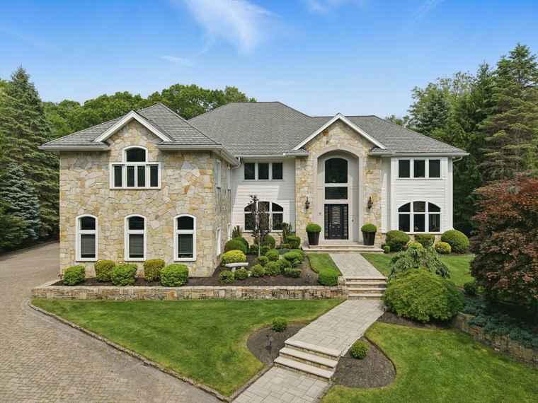 Photo of 65 Saile Way North Andover, MA 01845