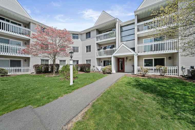 Photo of 15 Bower Rd Unit C5 Quincy, MA 02169