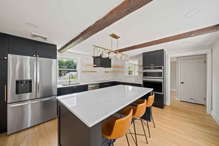 Photo of 95 West Lk Weymouth, MA 02188