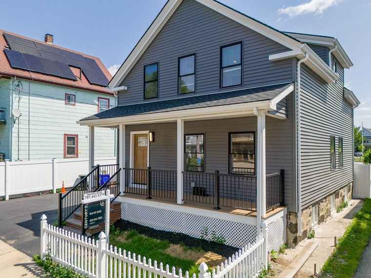 Photo of 26 Saint Mary St Malden, MA 02148