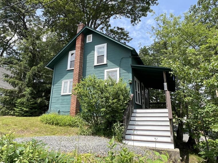 Photo of 326 Bridle Path Worcester, MA 01604
