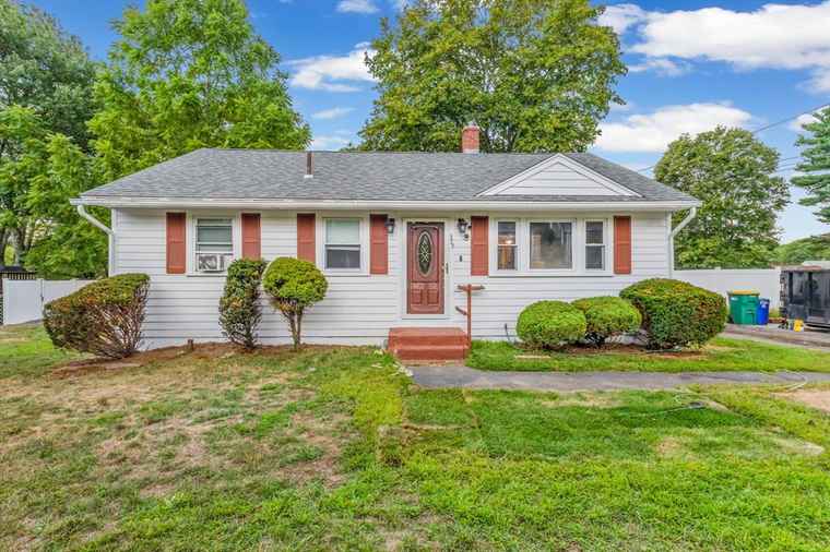 Photo of 375 Salem St Woburn, MA 01801