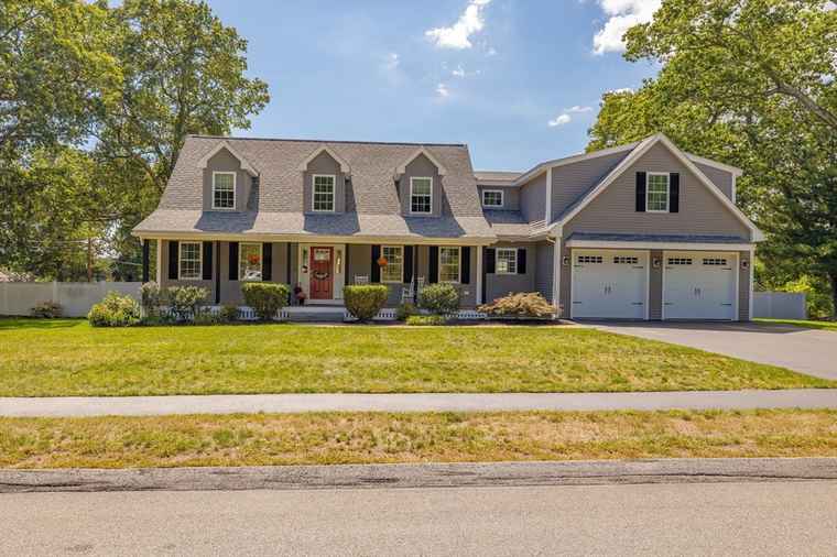 Photo of 41 Russet Rd Billerica, MA 01821