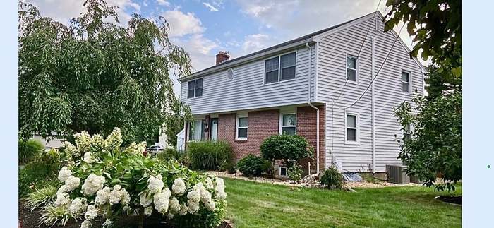 8 Burton Rd Braintree MA 02184 MLS 73078113 Redfin