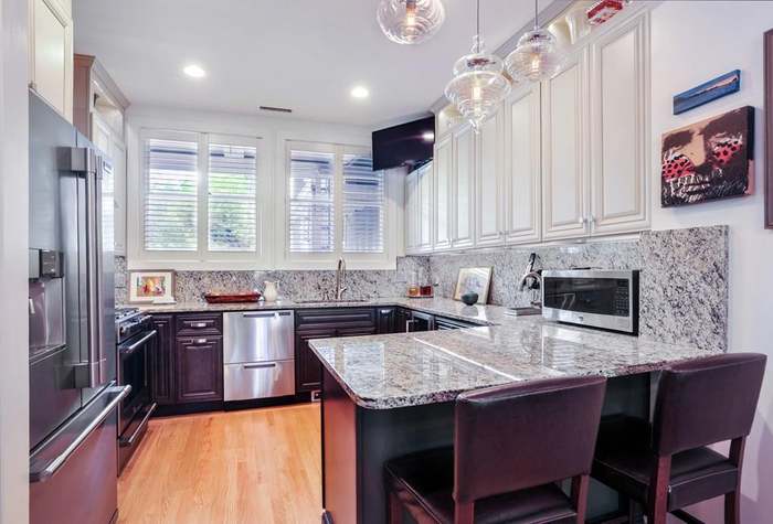 7 Rivers Edge Rd Hull Ma 02045 2 Beds 5 Baths