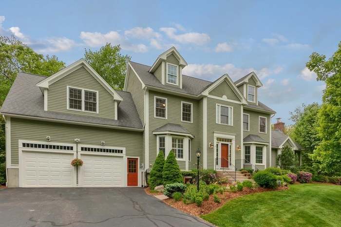 6 Buttercup Ln Chelmsford Ma 01824 Mls 72508617 Redfin