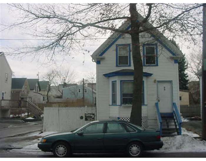 15 Logan St Lynn Ma 01902 Mls 70332689 Redfin