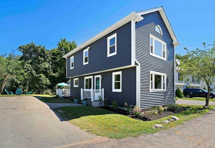 1048 Main St, Hanson, MA 02341, MLS #73185546