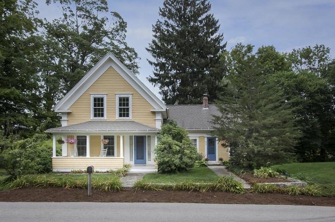 426 South St Holliston Ma 01746 Mls 72215334 Redfin 426 South St Holliston Ma 01746