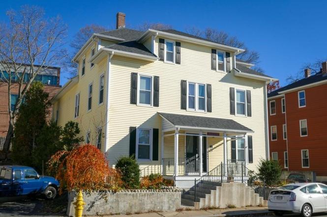 18 Lancaster St, Worcester, MA 01609 | MLS# 72116409 | Redfin