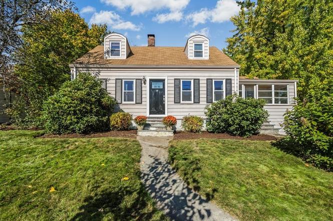 1325 Pleasant St, Worcester, MA 01602 | MLS# 72583543 | Redfin