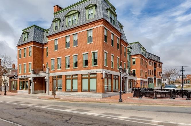 77 State #204, Portsmouth, NH 03801 | MLS# 72822665 | Redfin